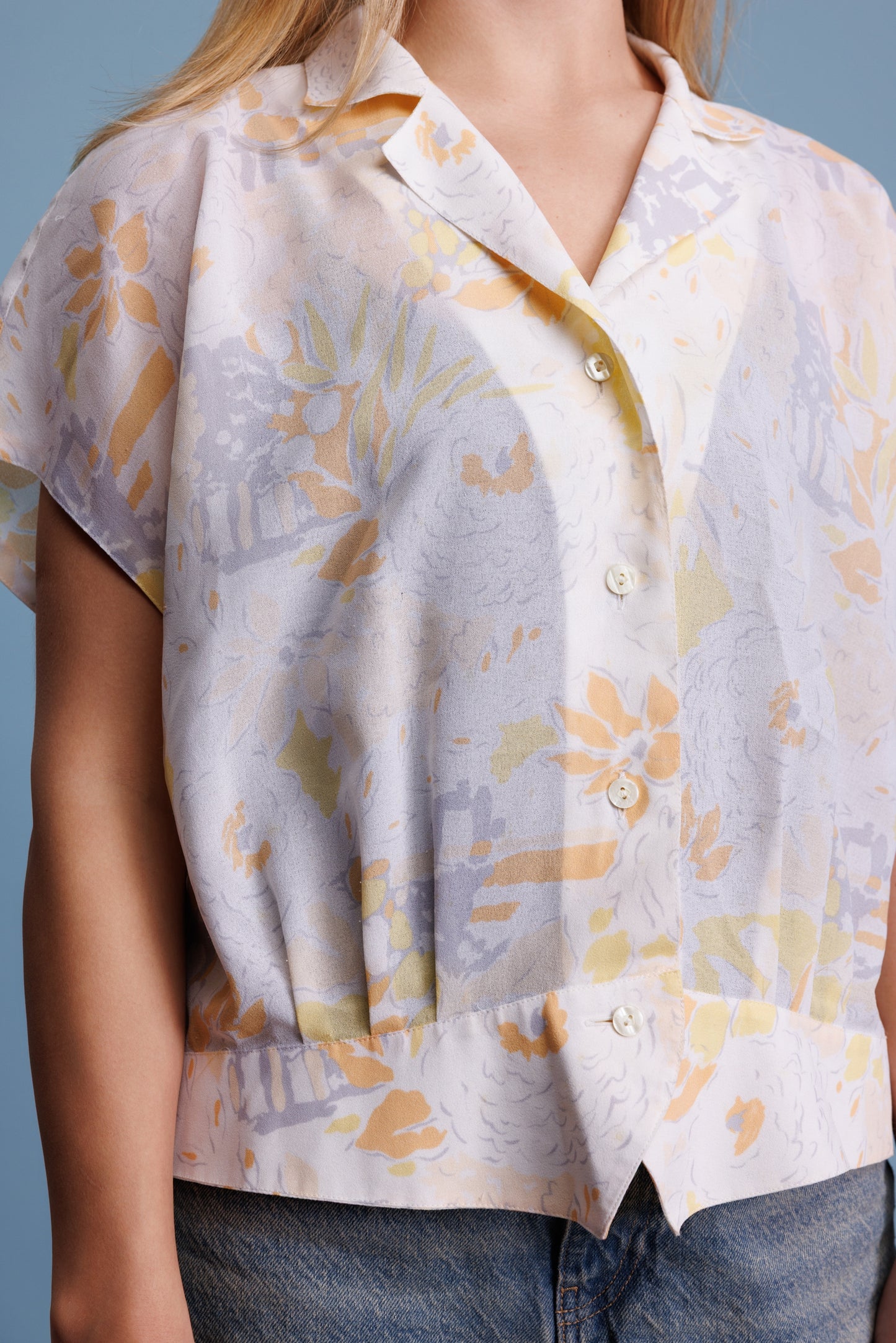 80’s Cropped Sheer Floral Blouse L/XL
