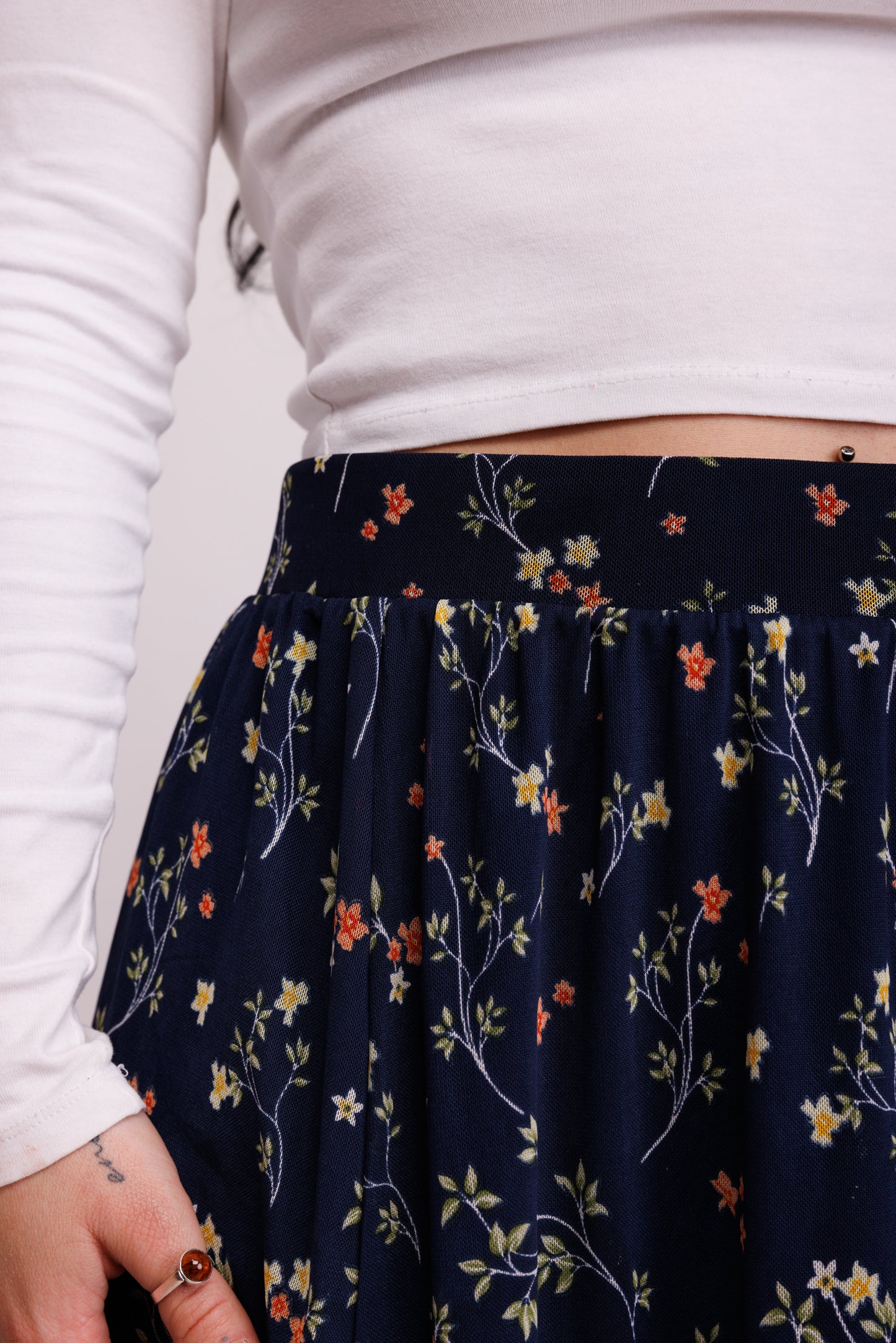 90's Microfloral Midi Skirt S/M