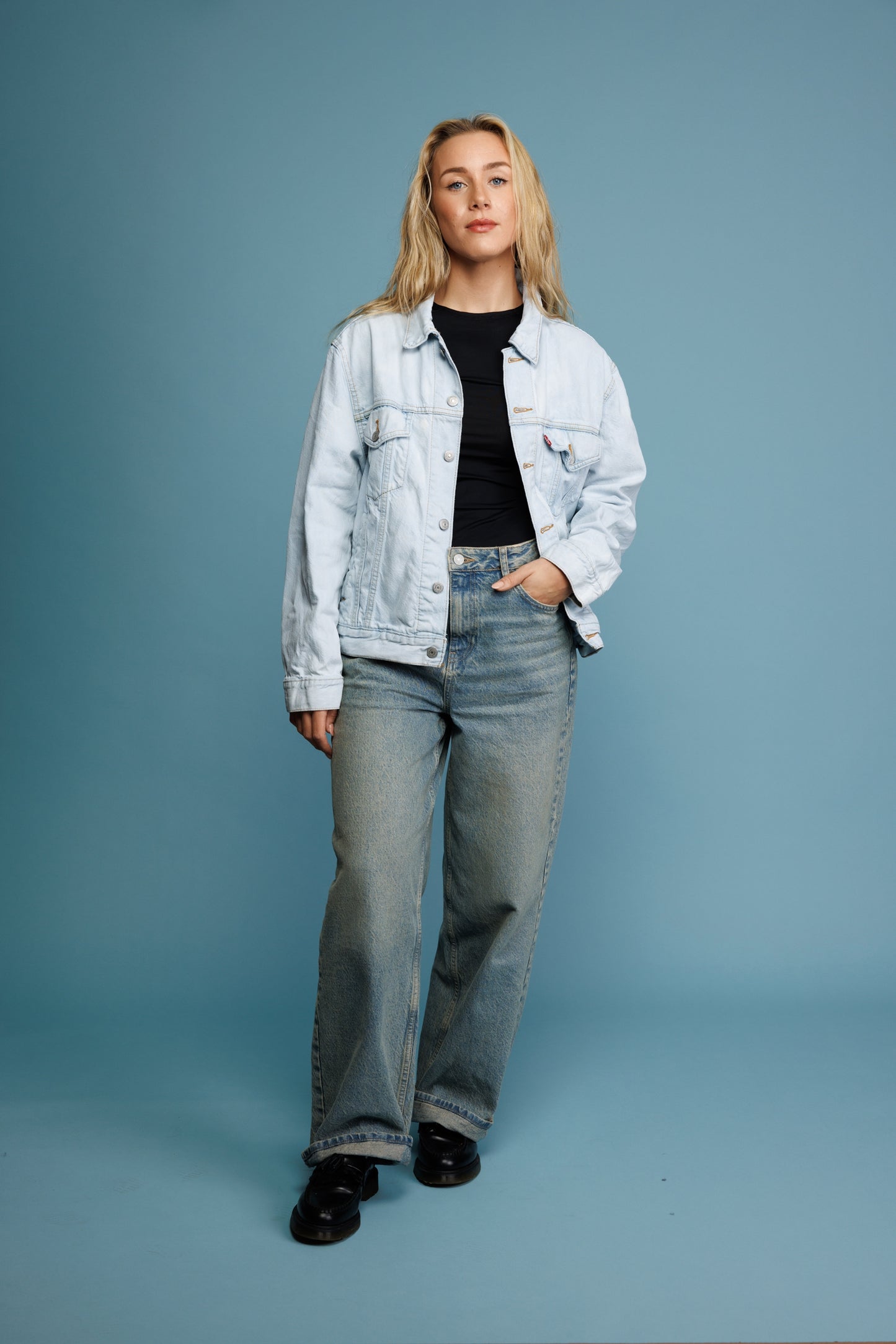 90's Levi's Light Denim Trucker Jacket M/L