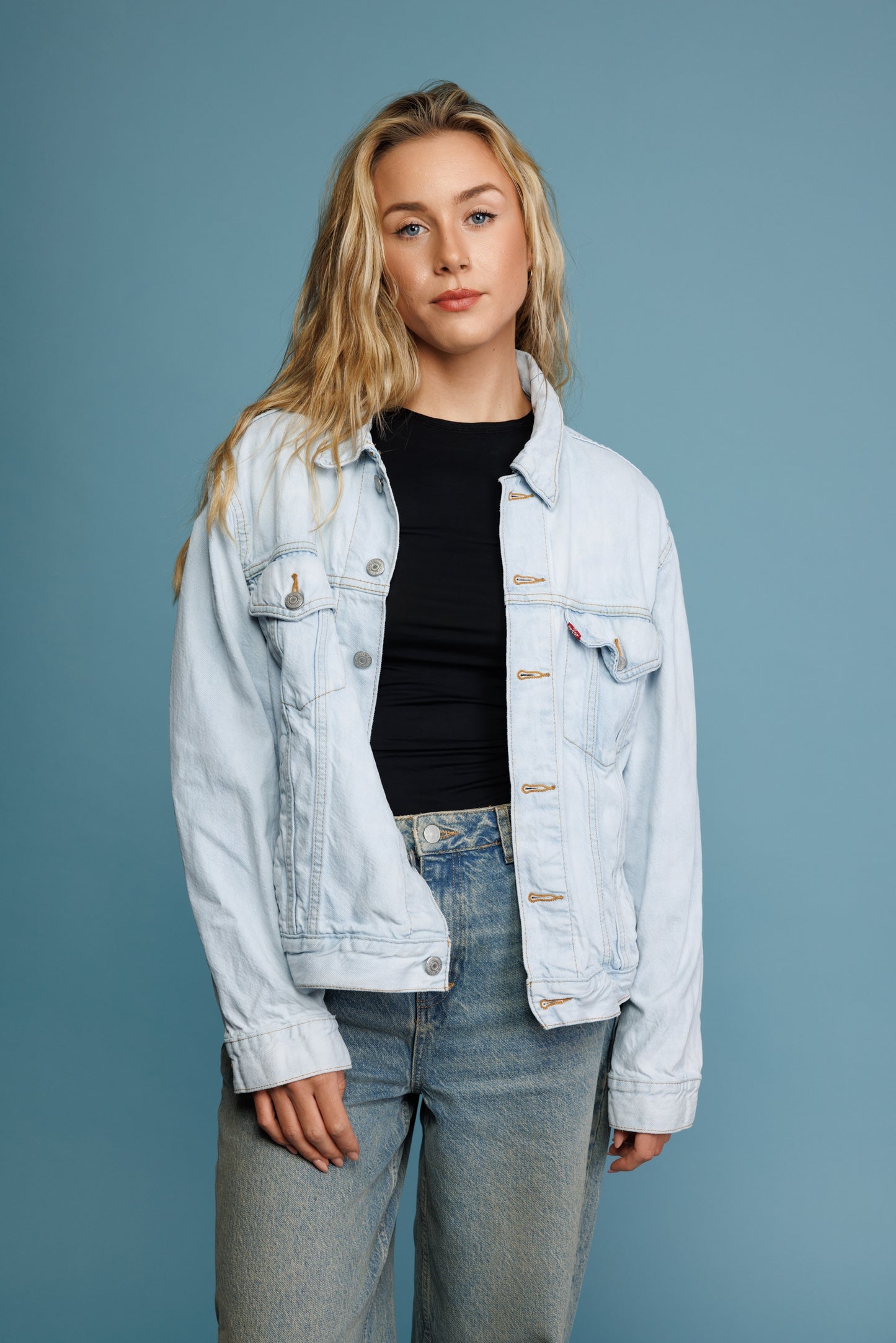 90's Levi's Light Denim Trucker Jacket M/L