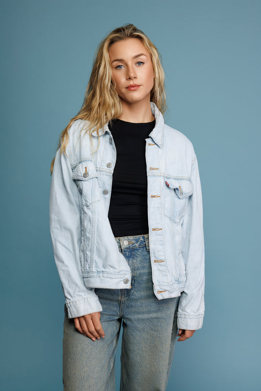 90's Levi's Light Denim Trucker Jacket M/L