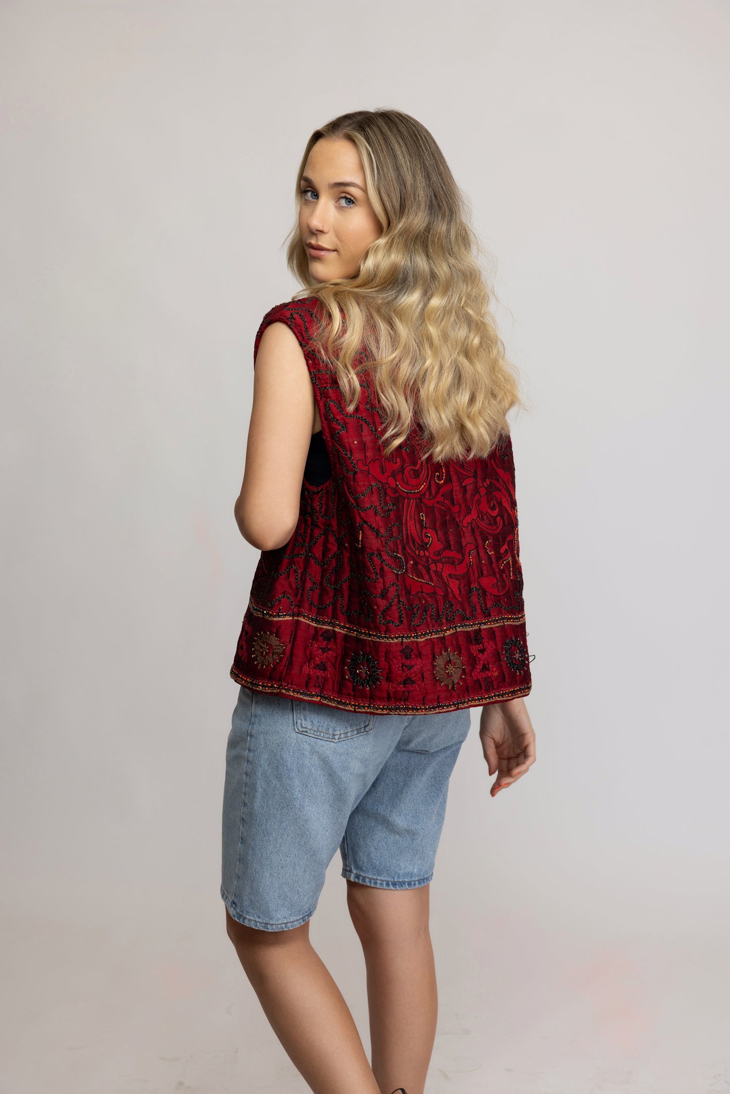 70's Beaded Quilted Vest M