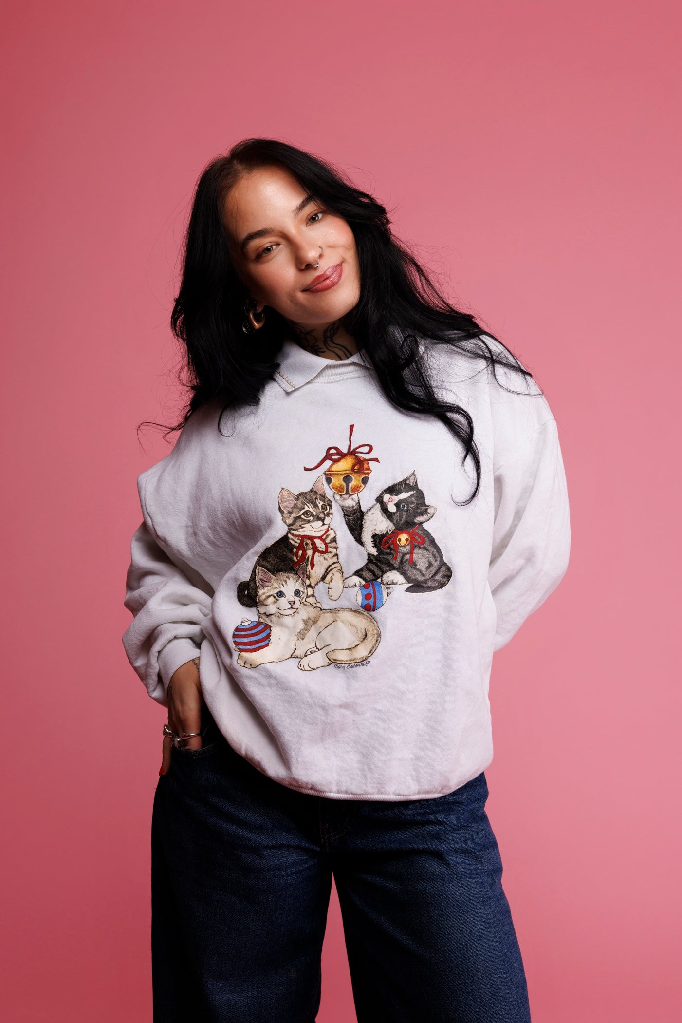 90's Cat Christmas Bell Jumper M