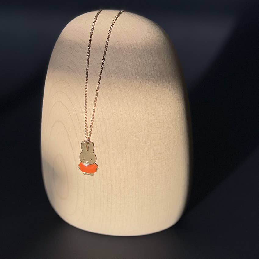 Titlee Miffy necklace (orange)